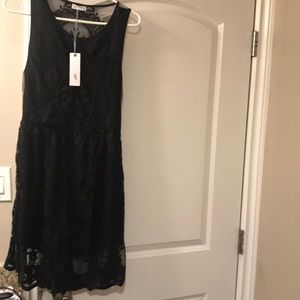 New black lace dress